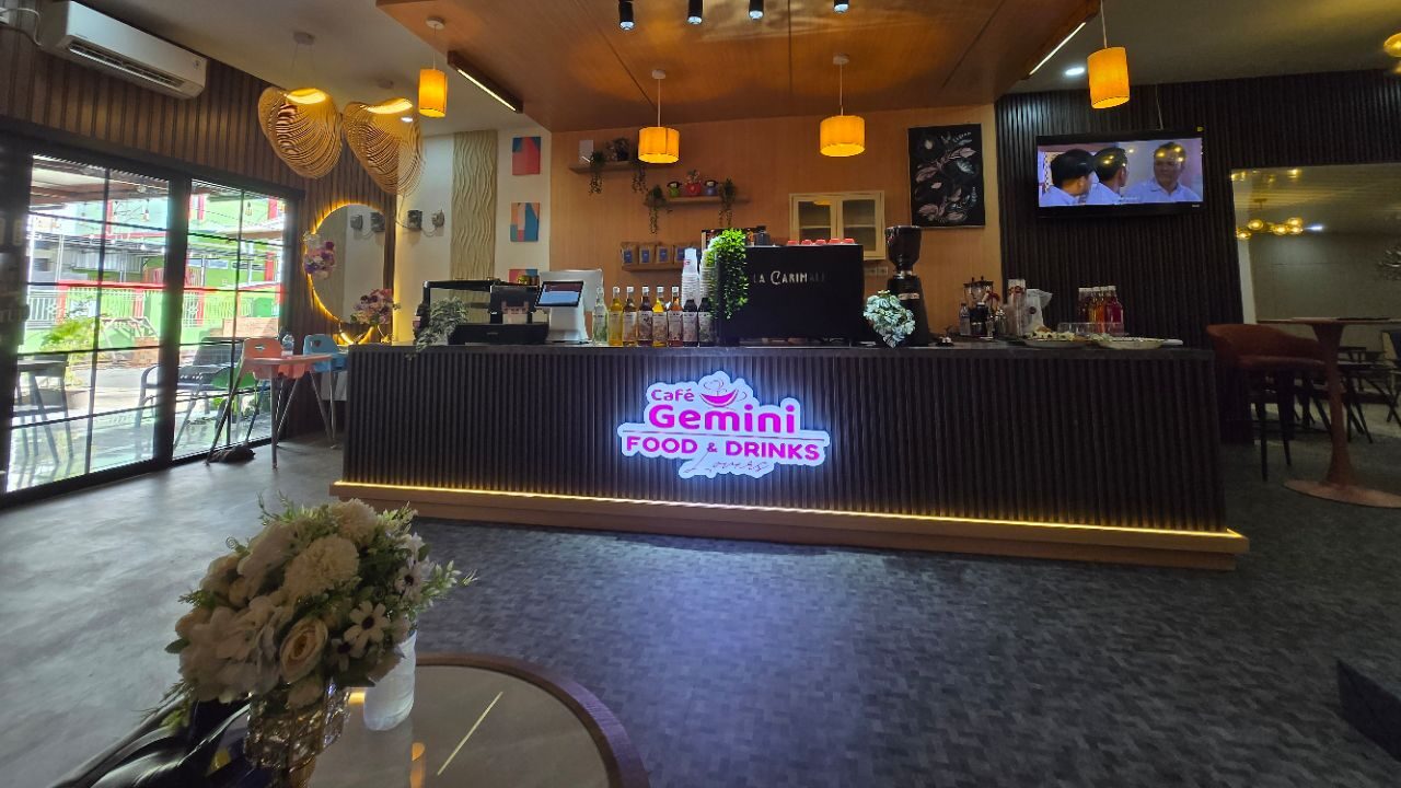 cafe estetik