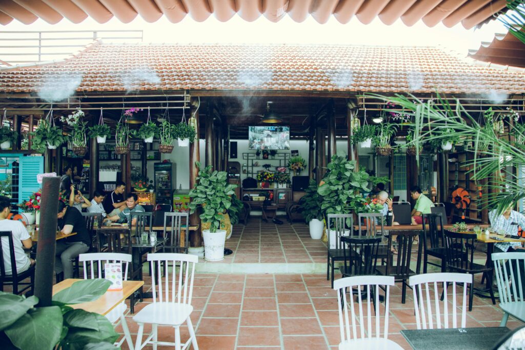 Perbedaan Cafe, Eatery, Resto & Bistro